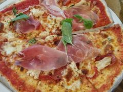-Pizza Express(机场T1店)