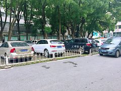 场地-武汉大学中南医院·停车场