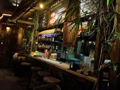 -城墙外BAR