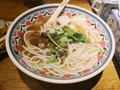 -鑫花溪牛肉米粉(人民广场店)