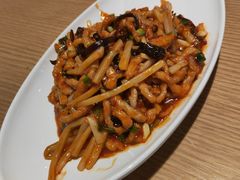 -渝信川菜 · 川味家常菜(财富购物中心店)
