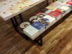 -新华书店(解放中路店)