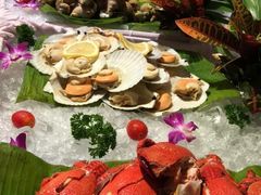 三文鱼-海口绿发希尔顿酒店-田园汇自助餐·三文鱼·海鲜