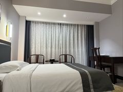 -南宁凤凰宾馆(火车站地铁站店)