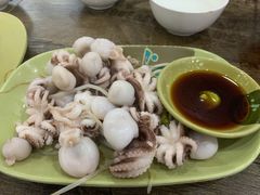 芥末白灼八爪鱼-贞姨美食·老字号海鲜大排档