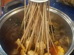 -马路边边串串香(涑河南街店)