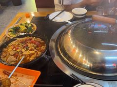 -炖四方东北铁锅炖·烧烤小龙虾(中豪国际店)