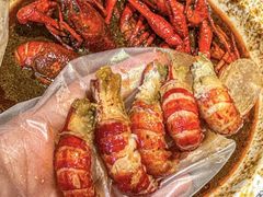 -叶派龙虾•招牌香辣蟹·海鲜(中海国际店)