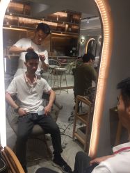 -苏豪路易士·嘉玛发廊