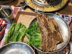 -青瓦炭韩潮烤肉(花园道店)