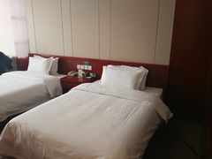 -兴芮温泉度假区