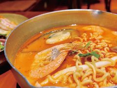 冬阴功汤-About Bistro關於·泰式家庭料理