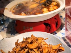 -卢大鲜鱼头捞饭(美利广场店)