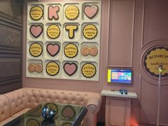 -范特西FANTASY量贩式KTV(民主广场店)