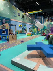 -袋鼠王蹦床公园(中信泰富万达广场嘉定新城店)