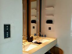 -杭州逸酒店(西湖武林店)