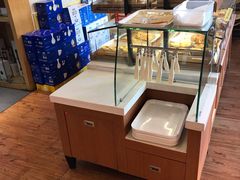 面包甜点陈列柜-一鸣真鲜奶吧(汇金店)