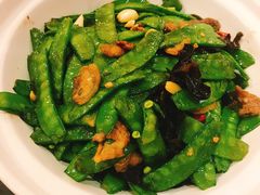 砂锅荷兰豆-刘胖子家常菜·蹄花焖藕(中南店)