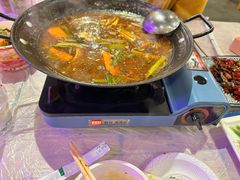-霄汉牛三鲜湖北砂锅菜(万松园2店)