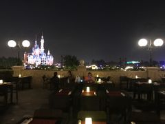 -WOLFGANG PUCK KITCHEN & BAR(迪士尼小镇店)