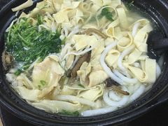 -丽虹云南过桥米线(兴工街店)
