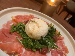 巴马火腿生菜蜜瓜沙拉-Calix&Lay's(新天地店)