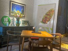 -JINNS锦时 steak&pizza(浸信会礼拜堂旧址店)