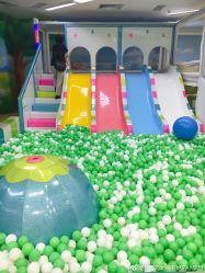 -孩子王童乐园(洛阳万达店)