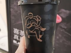 酷黑莓桑-喜茶(太原印象城店)