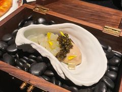 黄宝石生蚝-wann lounge 低温慢煮牛排·清吧