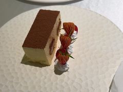 -晶雅花园西餐厅(南京首店)