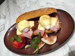 -théATRE茶聚场·餐厅(环球金融中心店)