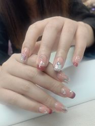 -尤米一站式美甲美睫