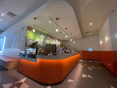 -油梨树 AVOCADO TREE(亮马桥店)