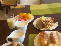 -武汉汉口火车站东方建国大酒店