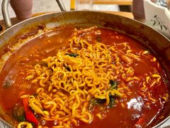 -KimPro 辛普乐概念韩餐