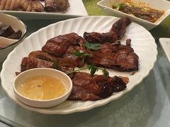 -品悦酒店(三林古镇店)