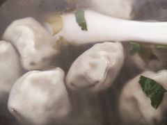 -闫家驴肉老店(华电一校店)