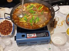 -霄汉牛三鲜湖北砂锅菜(万松园2店)