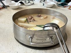 -肥仔文澳门猪骨煲(南京西路店)