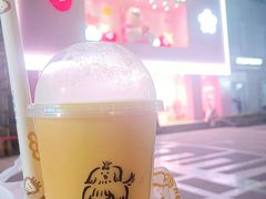 -喜茶(上海淮海中路渔阳里店)