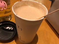 浓郁咖啡拿铁-星巴克臻选(成都环球乐天店)