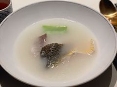 黄鱼-炳胜私厨(万象前海店)