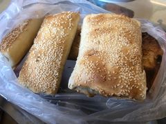 缸炉烧饼-老白家烧饼烤包子(清真寺店)