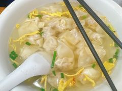 -上海特色小笼店(铁岭路90弄小区店)