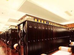 -碧中海汤泉汗蒸酒店