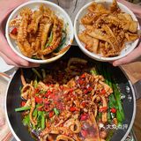 羡慕在长沙的uu们！！！可以吃到这一碗特辣鱿鱼…
