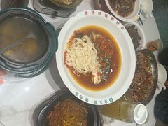 -湘当有饭剁椒鱼头(昆山招商花园城店)