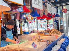 -喝丢一只鞋海鲜烧烤·海肠捞饭(市场店)