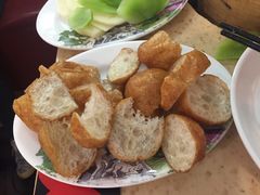 -芳村榕树头叹佬鸡煲(体育西店)